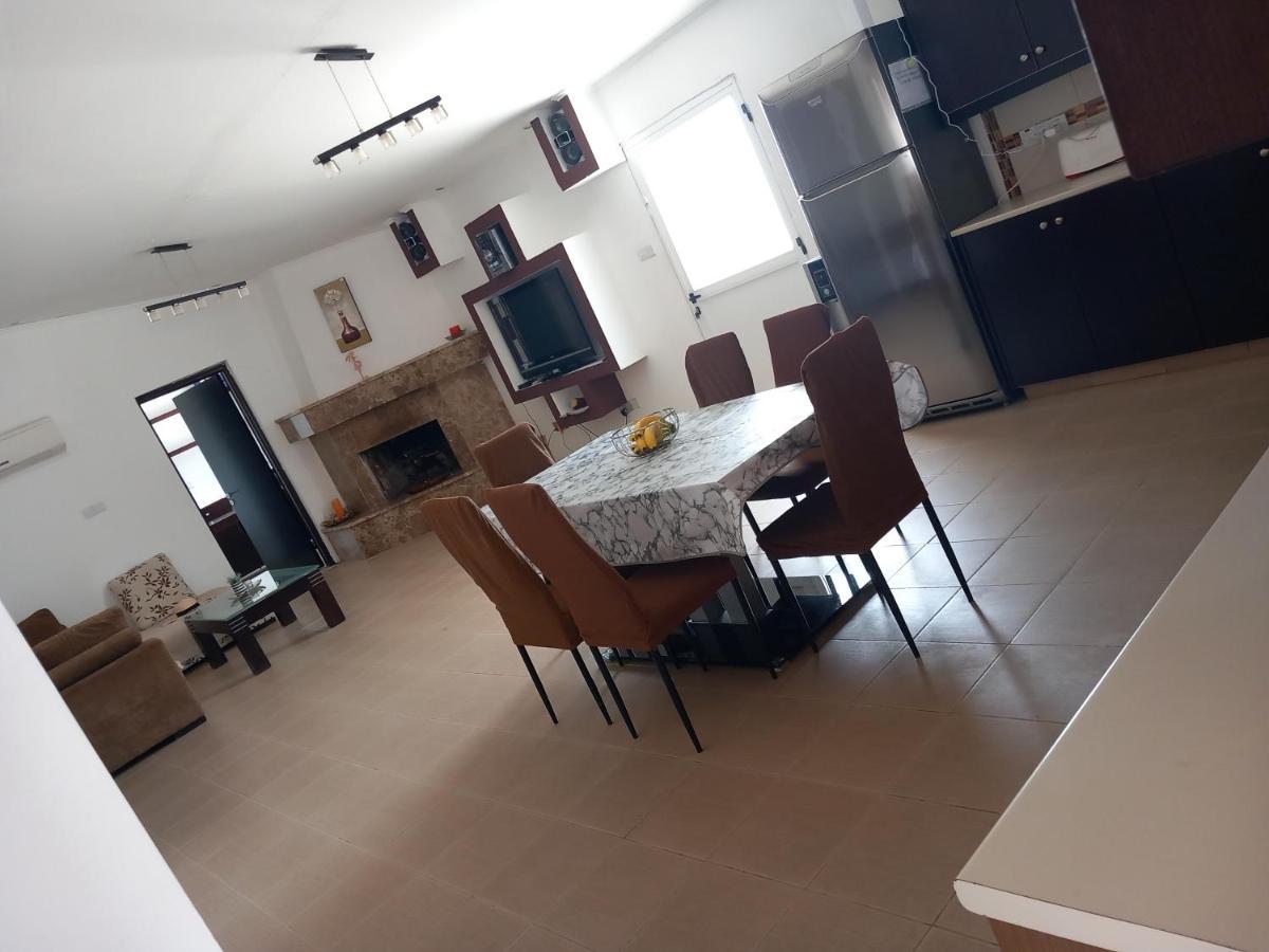 Sunset Villa Пафос Экстерьер фото